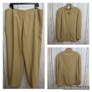 Carlisle Pant Suit Tan Size 18